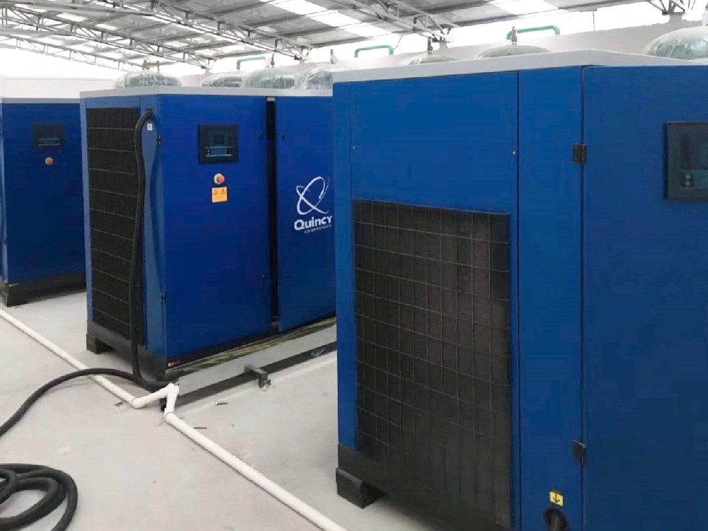 昆西280KW螺桿壓縮機應用垃圾焚燒發(fā)電行業(yè)